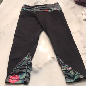 Lululemon crop leggings